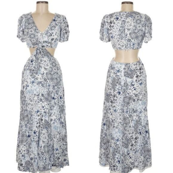 Lulus Stroll the Avenues White Floral Print Tie-Front Maxi Dress Size Medium - Picture 4 of 12
